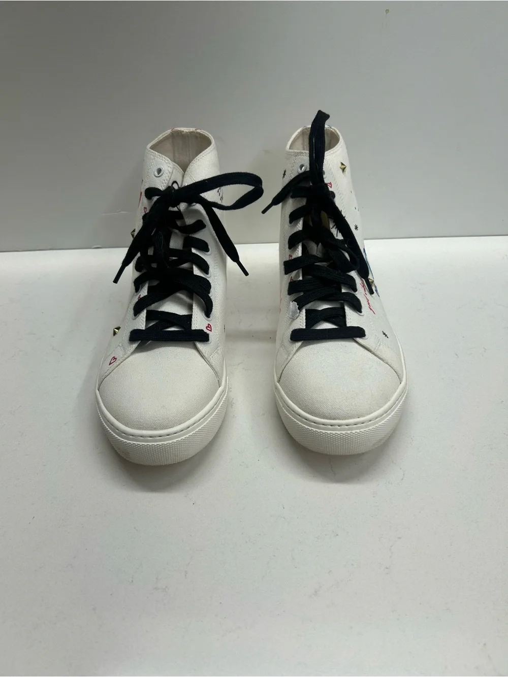 Aldo High-Top‎ Sneakers with Good Vibes Pink 'LOVE' Graphic Size 10
